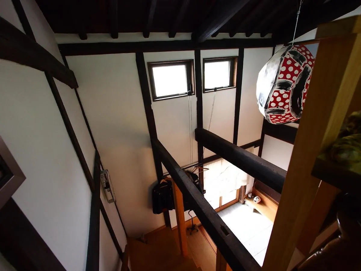 ヒルズハウスセカンド Apartment Tokoname Homestay